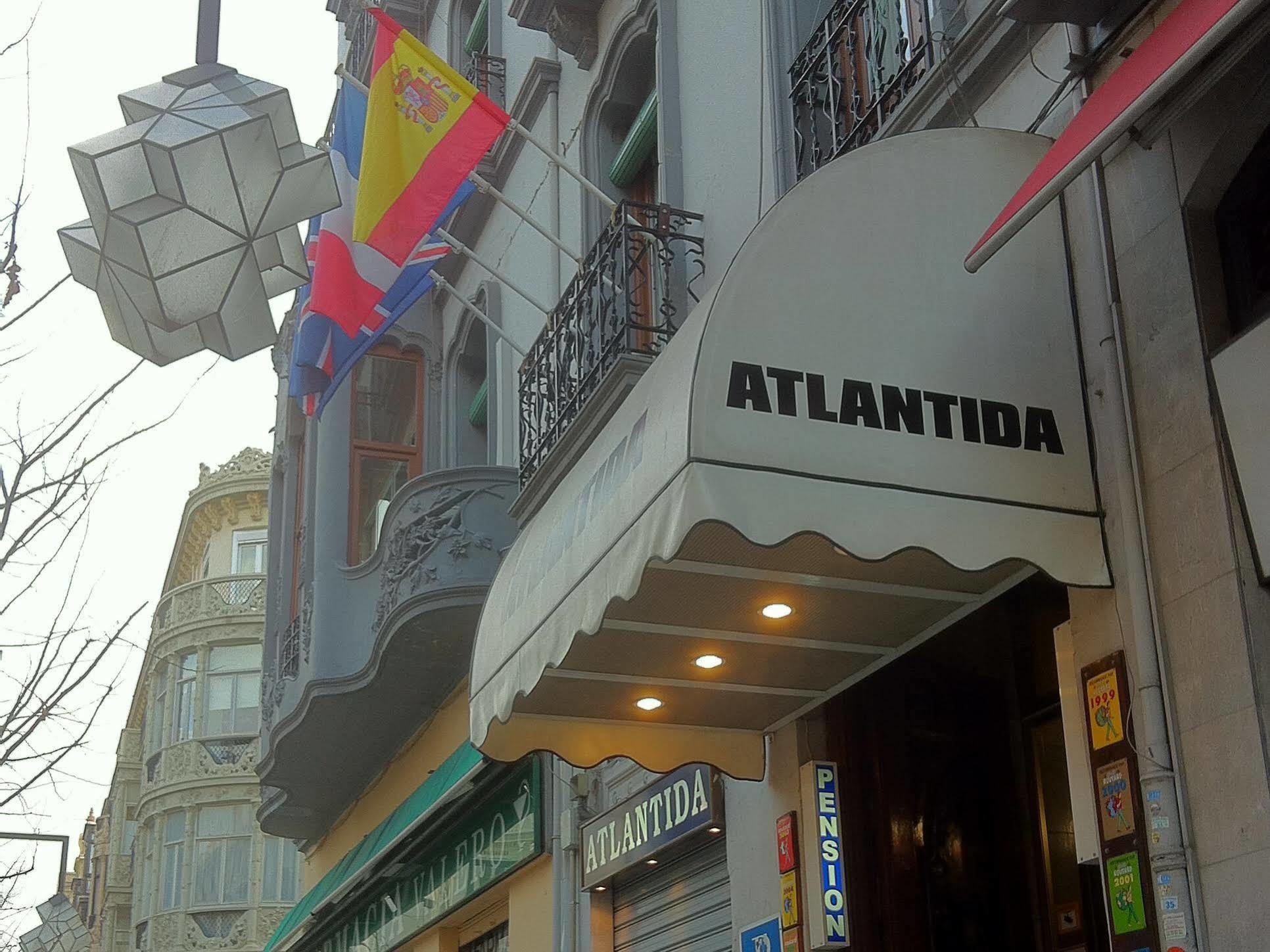Pension Atlantida Granada Exterior foto